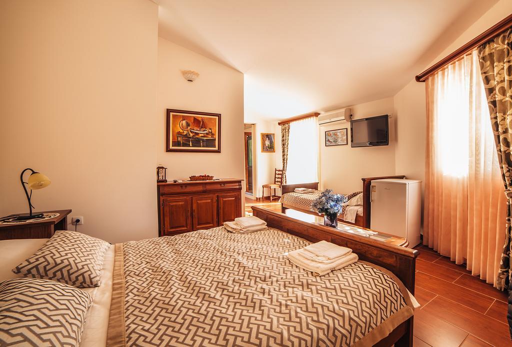 Guest House Sebelj Budva Phòng bức ảnh