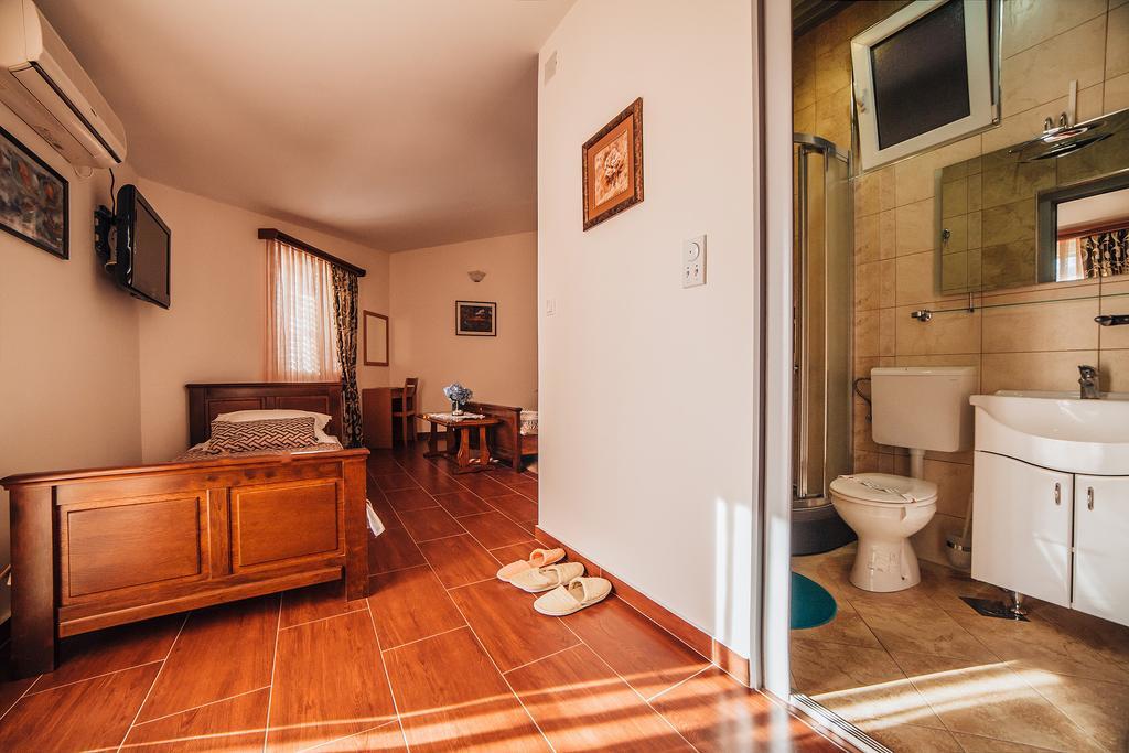 Guest House Sebelj Budva Phòng bức ảnh