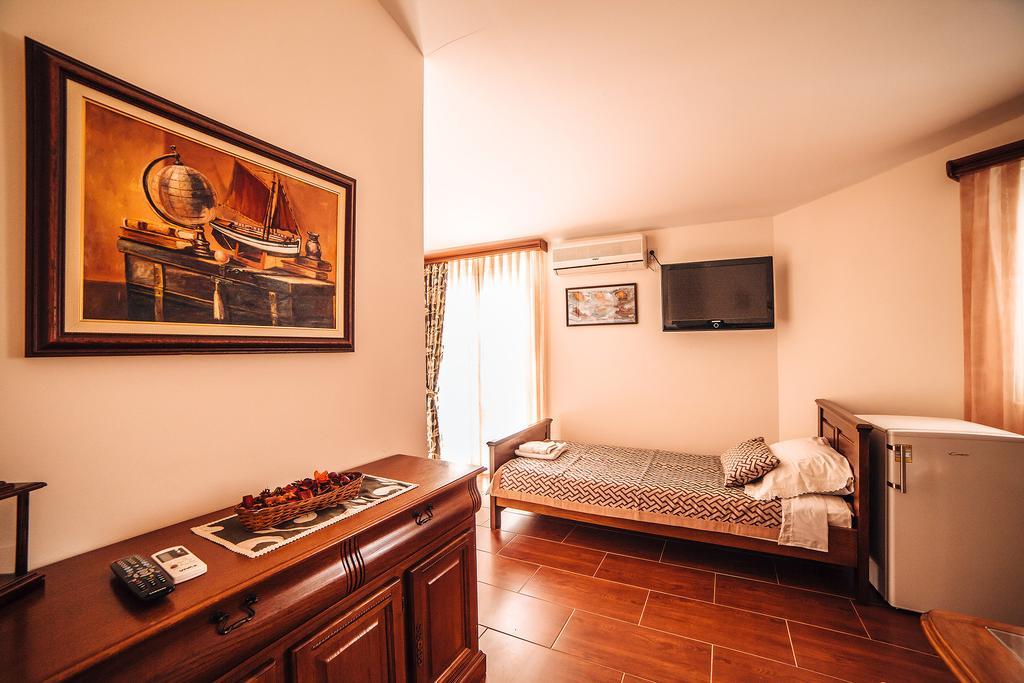 Guest House Sebelj Budva Phòng bức ảnh