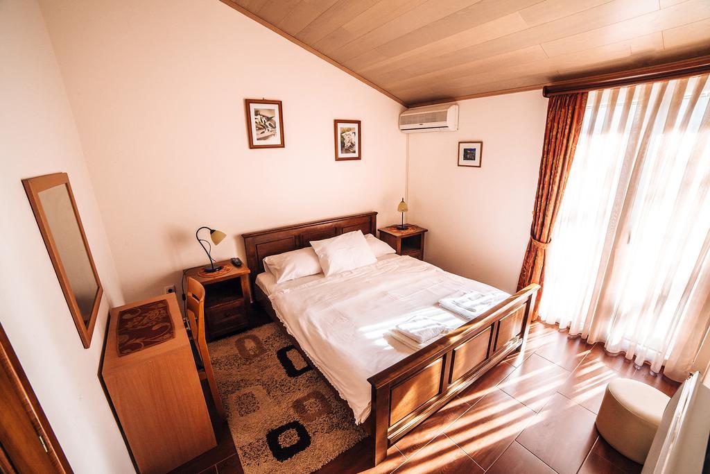 Guest House Sebelj Budva Phòng bức ảnh